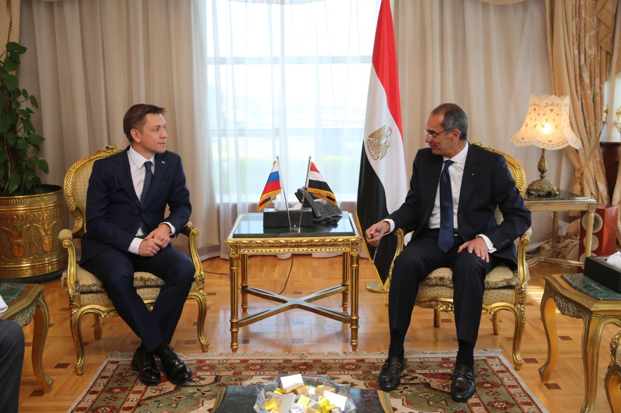 الدكتور/ عمرو طلعت  يبحث مع نظيره الروسي تعزيز التعاون المشترك وضخ المزيد من الاستثمارات في قطاع الاتصالات وتكنولوجيا المعلومات