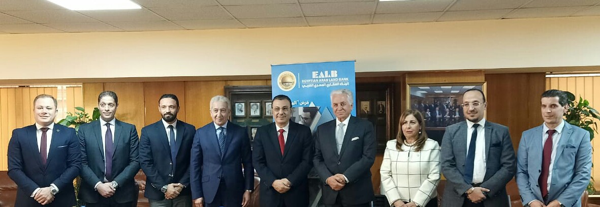 البنك العقارى  و الاكاديمية العربية  يوقعان برتوكول تعاون لتمويل المصاريف الدراسية للتعليم ما بعد الجامعى
