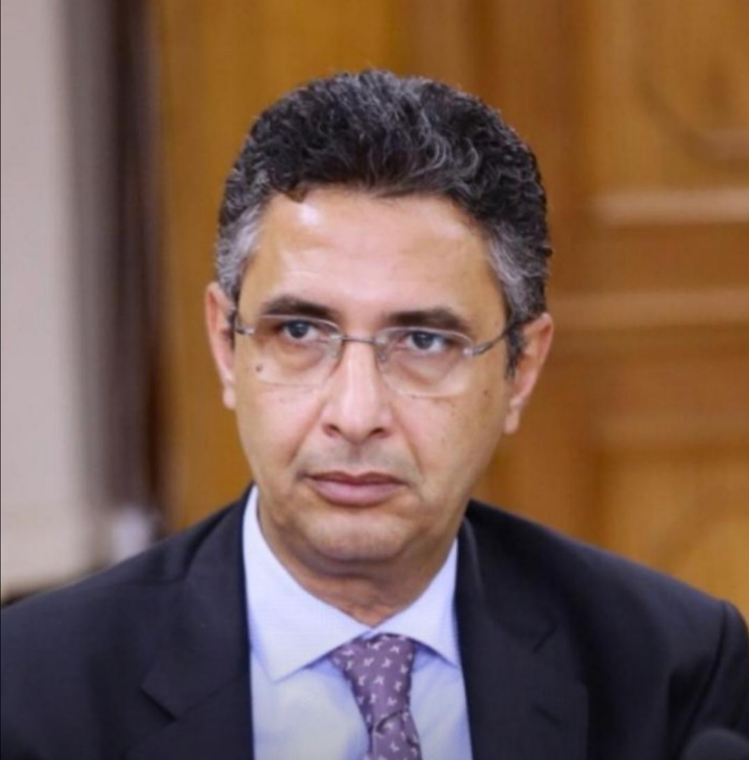 د. عمرو طلعت  يكلف  اشريف فاروق بأعمال رئيس مجلس إدارة هئية  البريد