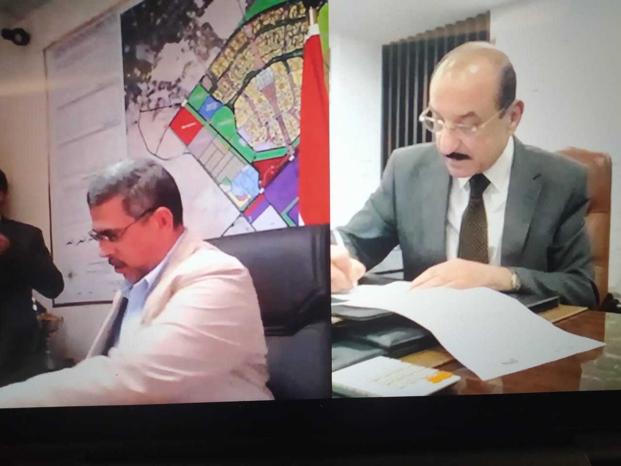 توقيع بروتوكول تعاون مع  جهاز مدينة العاشر من رمضان  بشأن تخصيص وحدات صناعية وتمويل تخصيصها بتسهيلات ائتمانية