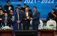 وزير التعليم العالي يكرم بنك قناة السويس لجهوده في دعم الابتكار والبحث العلمي