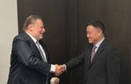 محافظ البنك المركزي المصري يلتقي بنظيره الصيني لتعزيز التعاون الاقتصادي بين البلدين في العاصمة بكين شئ