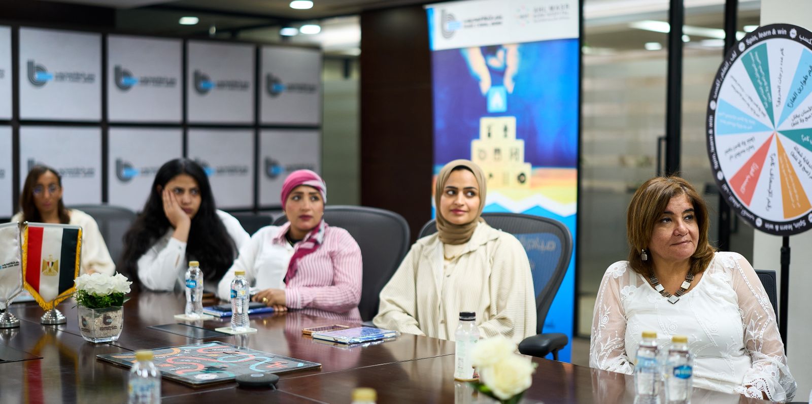 بنك قناة السويس يُنظم محاضرة توعوية وأنشطة تفاعلية لموظفيه بالتعاون مع مؤسسة 