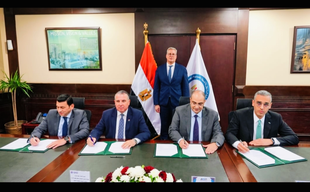 تحالف مصرفي يضم QNB مصر وCIB وبنك القاهرة لتمويل مشترك بقيمة 140 مليون دولار أمريكي لشركة العلمين لمنتجات السيليكون