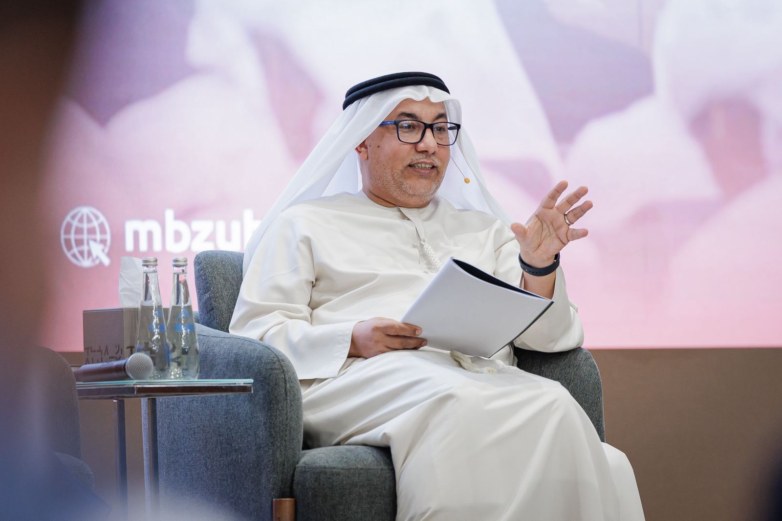 د./ محمد بشاري :أولايةُ الفقيه أم وَراثةُ الضرورة؟