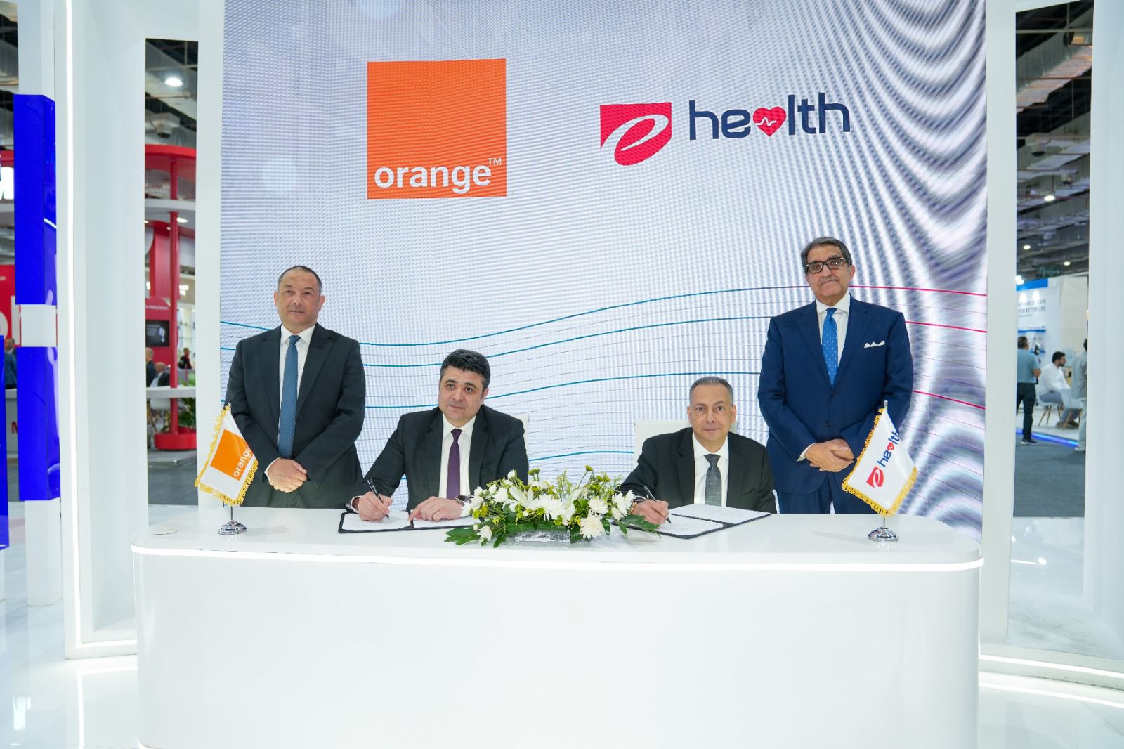«اورنچ» توقع مذكرة تفاهم استراتيجية مع «eHealth» لتعزيز التحول الرقمي في قطاع الصحة ورفع كفاءة خدمات الرعاية الصحية الرقمية في مصر