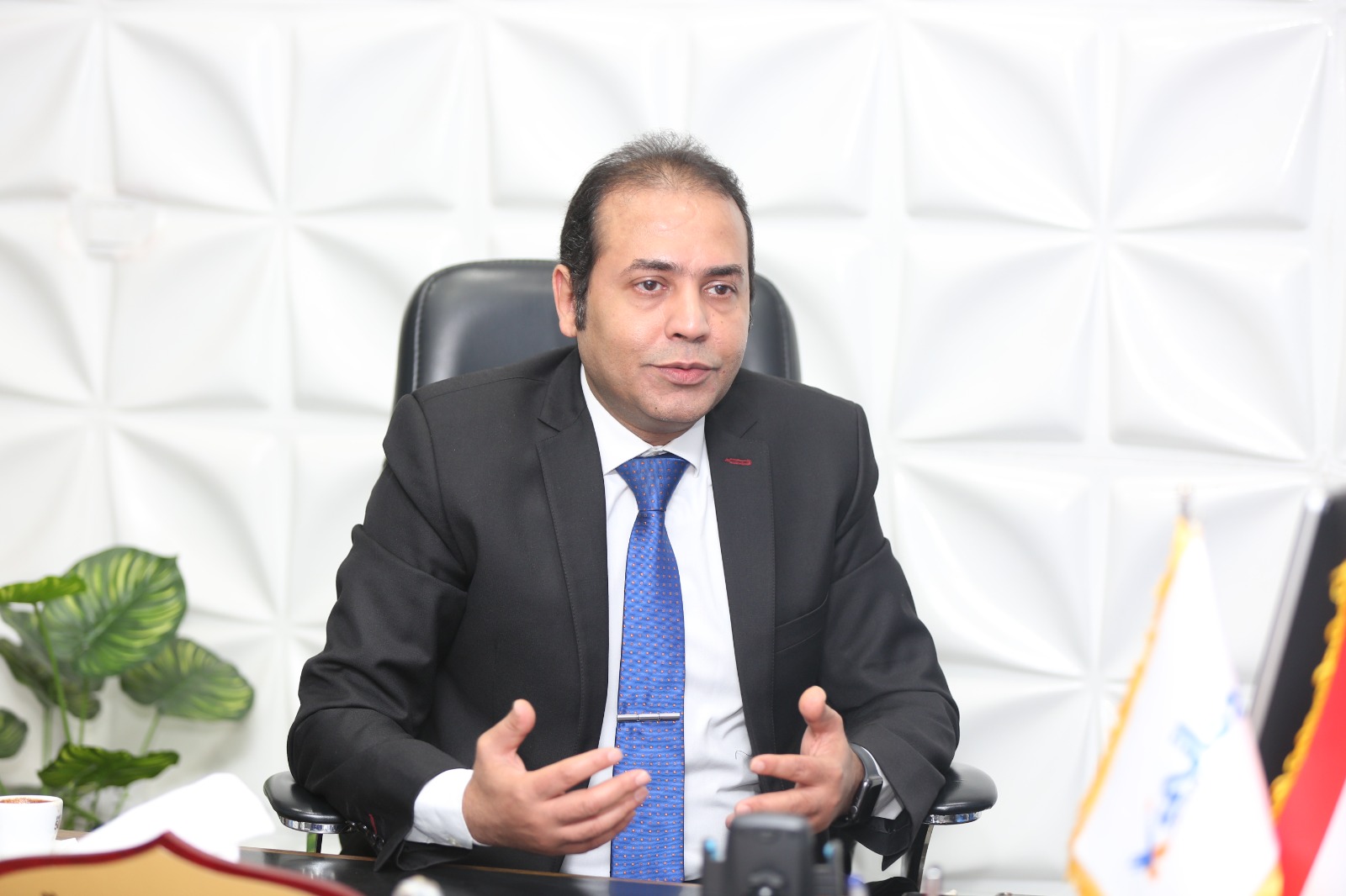 رئيس شعبة الاتصالات: فصل بيع الخط عن تفعيله وربطه بالهوية الرقمية يحسم أزمة الشرائح الوهمية
