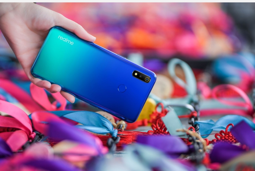 realme تواصل تحقيق مبيعات غير مسبوقة علي منصة جوميا للتجارة الألكترونية:   realme 3 يبيع 2000 هاتف اونلاين في 15 دقيقة