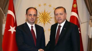 أردوغان يُطيح بمحافظ البنك المركزي الذي أثار غضبه بعد تثبيت أسعار الفائدة