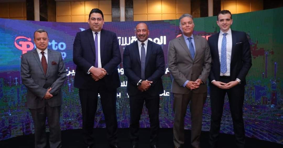 اعتمادا على تكنولوجيا FTTH: 