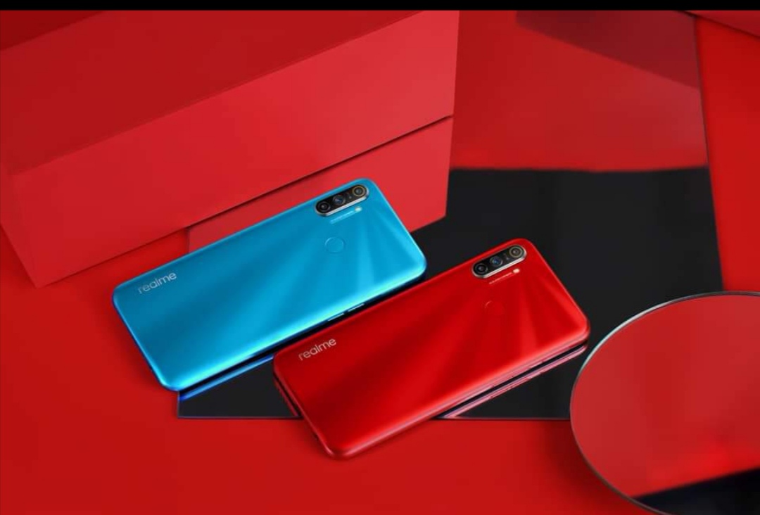realme  تكشف النقاب عن أحدث هواتفها الذكي