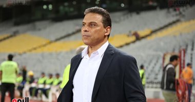 حسام البدري يتابع لاعب مصري محترف بفرنسا لضمه للمنتخب