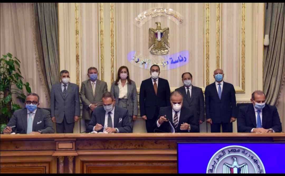 البنك الأهلي المصري يقود تحالف مصرفي يضم بنك مصر والبنك التجاري الدولي لترتيب تمويل مشترك لإنشاء محطة متعددة الأغراض بميناء الإسكندرية