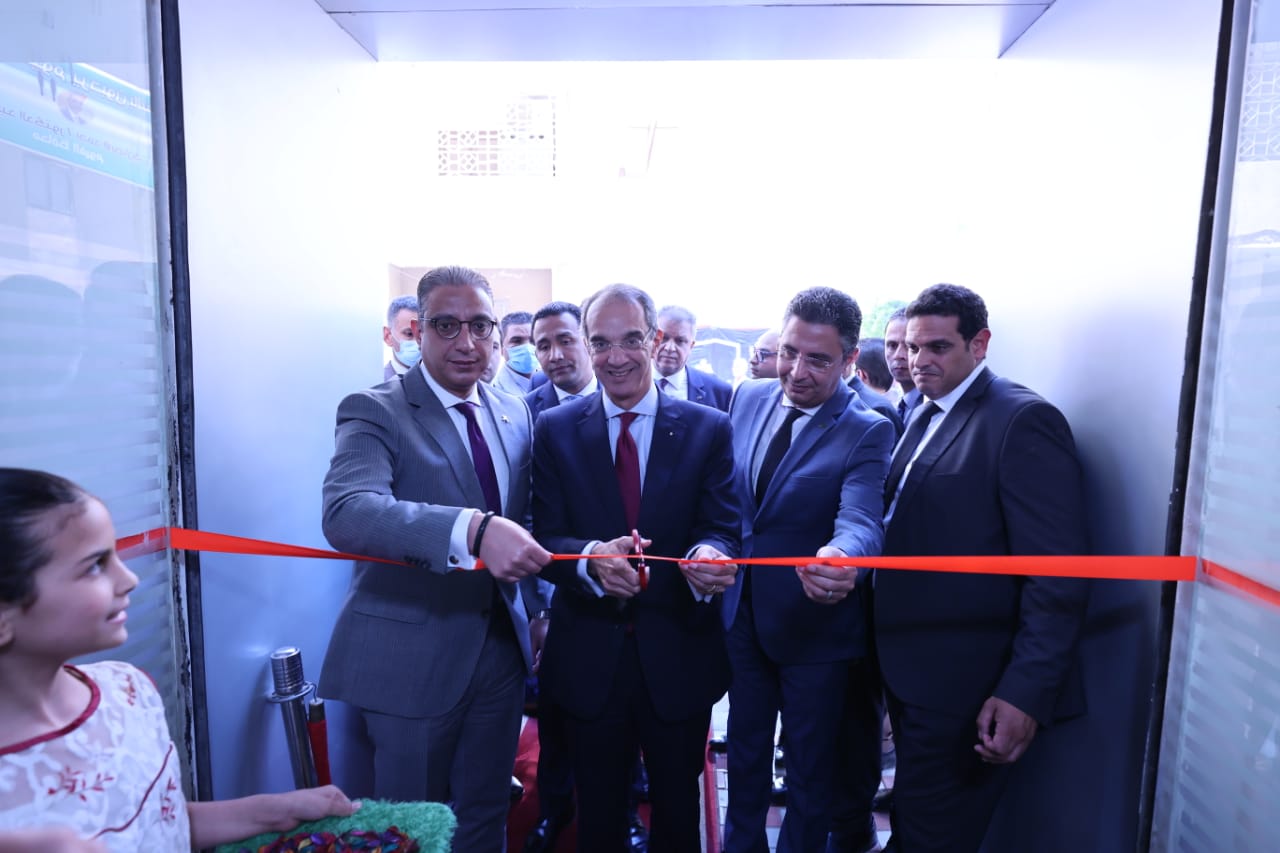 د/ عمرو طلعت وزير الاتصالات  يفتتح  مكتب بريد 