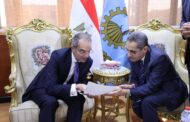 الدكتور/ عمرو طلعت وزير الاتصالات وتكنولوجيا المعلومات يعقد اجتماع مع محافظ الغربية لمتابعة الموقف التنفيذى لمشروعات الاتصالات وتكنولوجيا المعلومات بالمحافظة