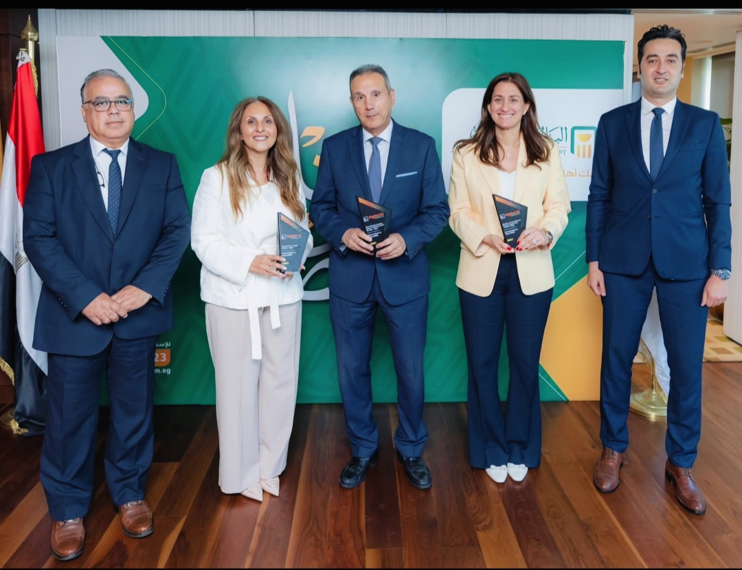 البنك الأهلي المصري يحصد ثلاث جوائز ضمن Digital CX Awards 2026 تقديرًا لريادته في توظيف الذكاء الاصطناعي وتعزيز تجربة العملاء