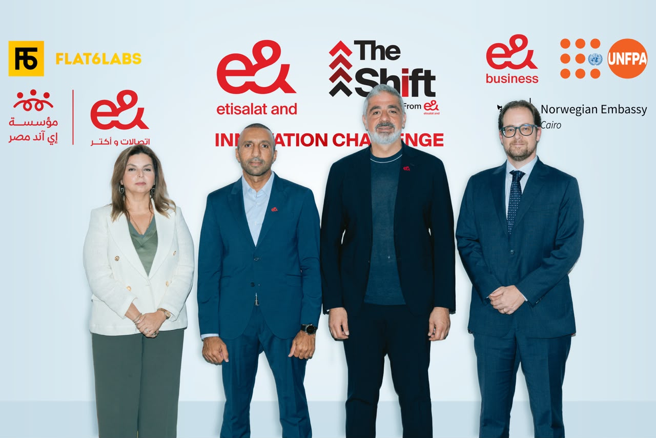 *إي آند مصر تواصل مسيرة “The Shift” بإطلاق “” تحدي الابتكار لتمكين الشركات الناشئة في مجالي الصحة الرقمية وصحة المرأة