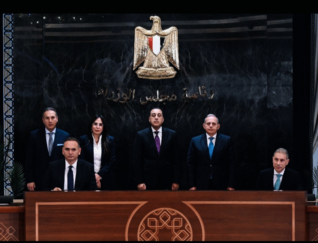 بنك مصر والبنك الأهلي المصري يوقعان عقد مع هايد بارك للتطوير العقاري لقطعة أرض جديدة بمنطقة التوسعات الشرقية بمدينة السادس من أكتوبر